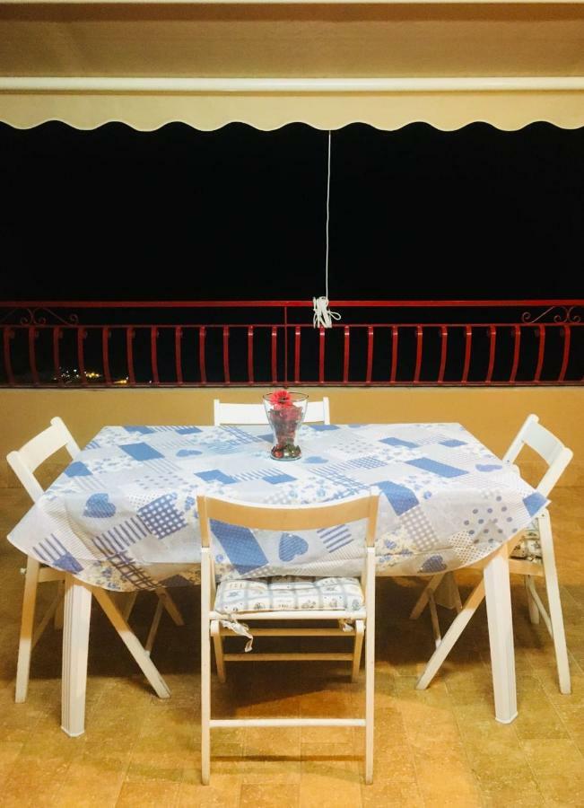 Appartamento La casa del sole sorgente Letojanni Esterno foto