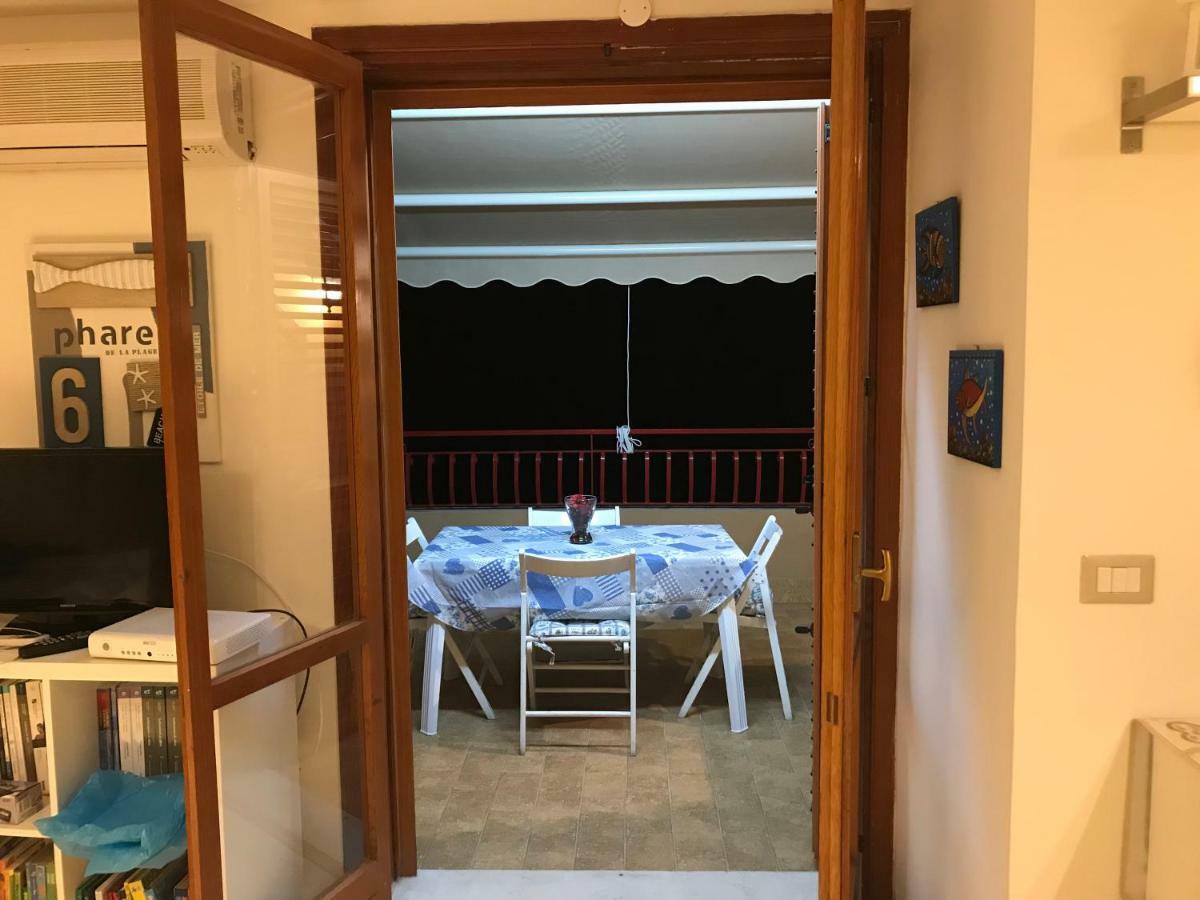 Appartamento La casa del sole sorgente Letojanni Esterno foto